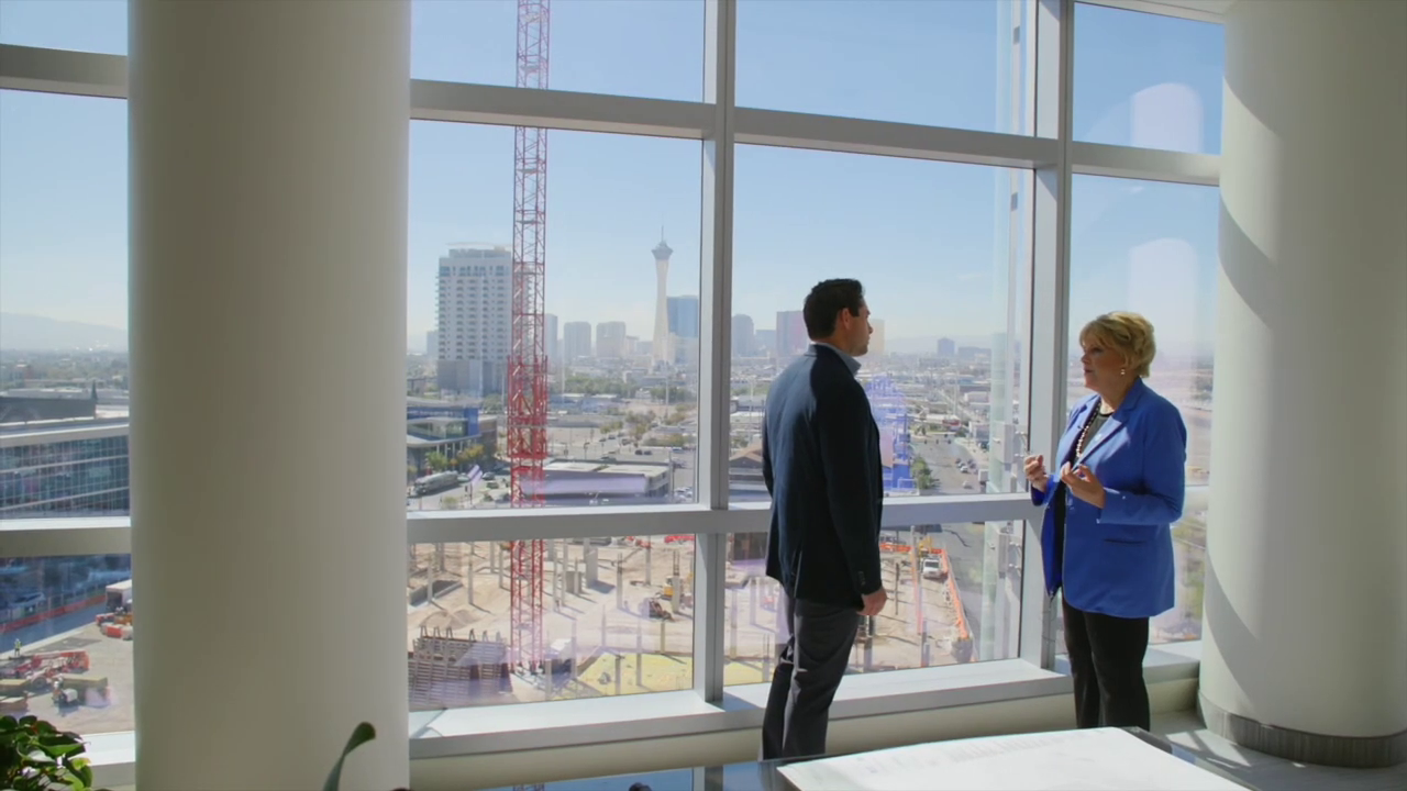 las vegas mayor discussing cello tower